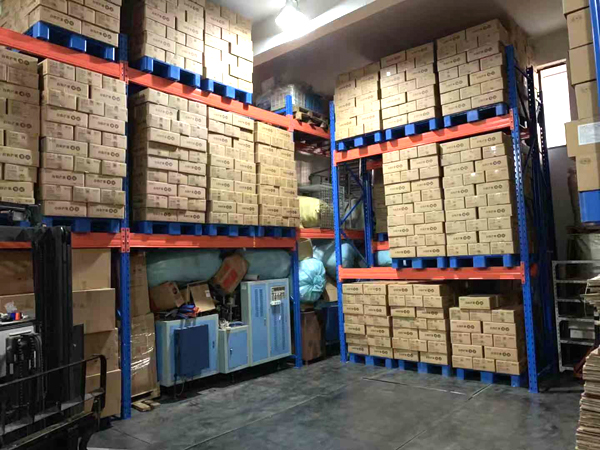 塑料托盤的規(guī)格尺寸怎么選擇?