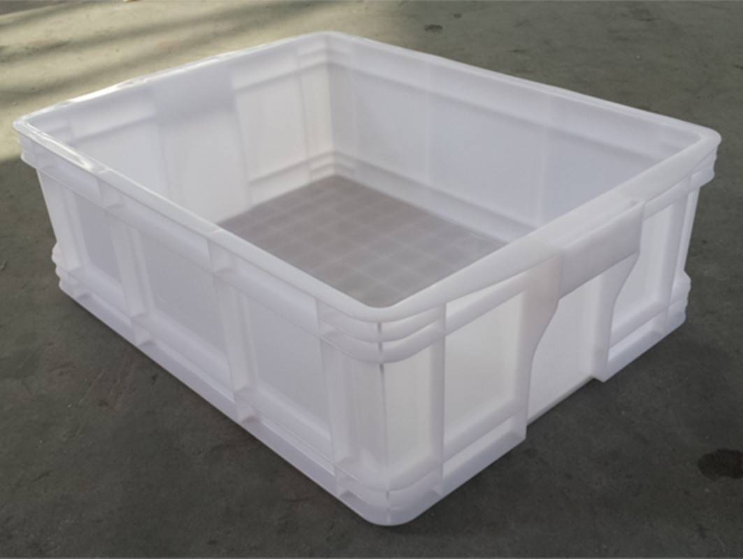 白色食品塑料周轉箱,衛生干凈看得見