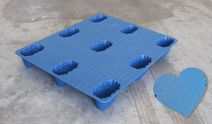 你會(huì)洗托盤嗎？吹塑托盤廠家，教你托盤清潔攻略